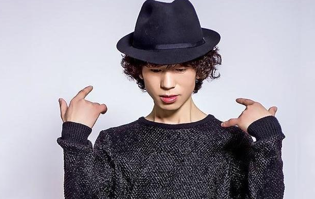 我的滑板鞋全歌词(我的滑板鞋歌词恐怖)-第2张图片-波音达百科