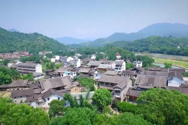 中国最诡异的三大禁地(与历史调情:中国古代最诡异的八种死法)-第1张图片-波音达百科