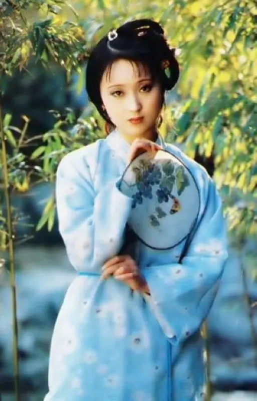 陈晓旭为什么出家欧阳奋强陈晓旭出家原因-第1张图片-波音达百科