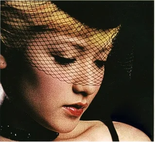 范晓萱的绝世名伶是什么时候推出的?-第1张图片-波音达百科