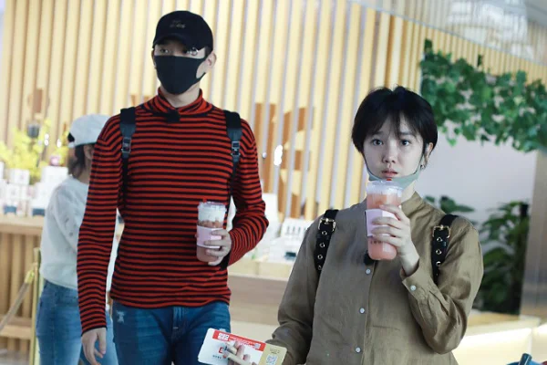 2012偶像明星运动会节目单(韩国偶像明星的运动会有什么?)-第2张图片-波音达百科