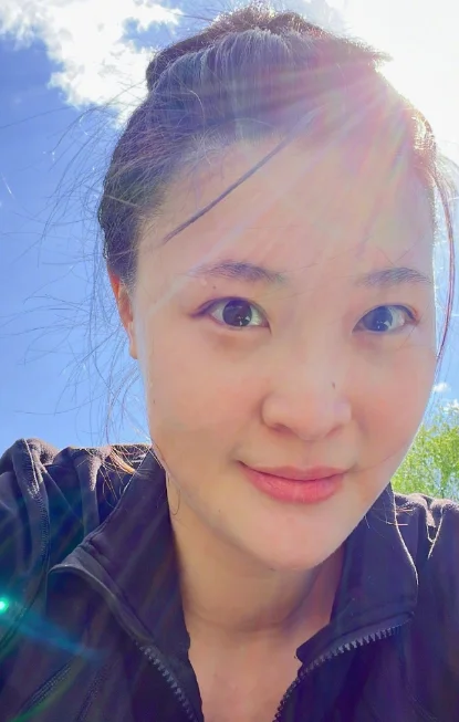 排球女神惠若琪宣布产女,晒出一家三口合照,她的产后状态如何?-第26张图片-波音达手游百科