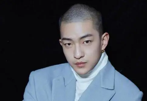 屈楚萧公开自己的尺寸什么意思屈楚萧事件是什么怎么凉的-第7张图片-波音达百科