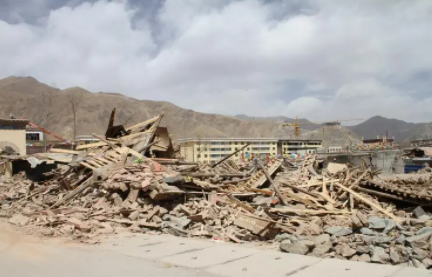 玉树地震是哪一年呢?玉树地震走哪一年-第1张图片-波音达百科