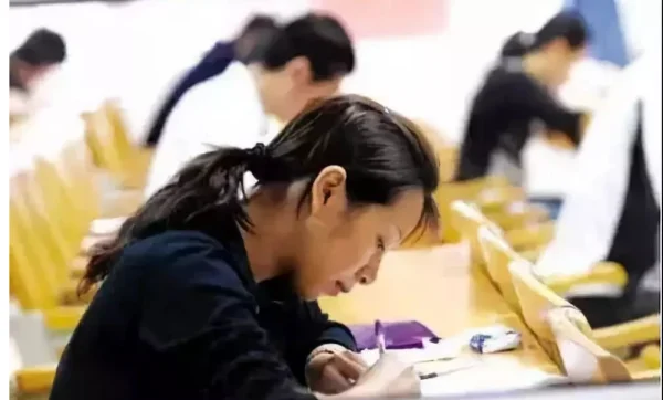 黑龙江大庆公务员考试时间(黑龙江公务员考试后什么时间上岗?)-第3张图片-波音达百科