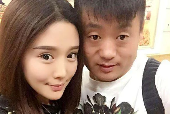 赵本山的老婆是谁啊(赵本山现任老婆是谁)-第67张图片-波音达百科