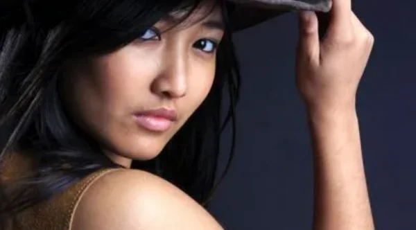 charming造句(charming这是什么意思?)-第1张图片-波音达百科