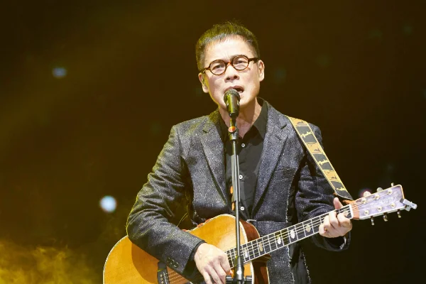 追梦人是罗大佑写的吗?罗大佑写追梦人的寓意?-第11张图片-波音达百科