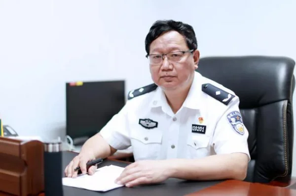 重庆上一任公安局长是谁啊-第6张图片-波音达百科