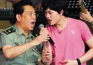 李双江前妻丁英简历曝光 李双江有几个老婆?李双江有几个孩子-第1张图片-波音达百科