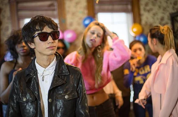 我的滑板鞋全歌词(我的滑板鞋歌词恐怖)-第6张图片-波音达百科