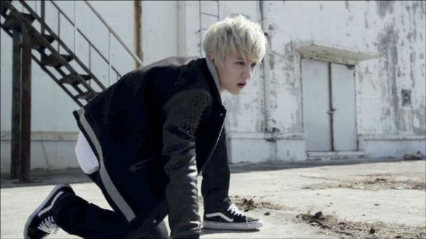 exo 狼与美女专辑的图片 可以给我吗(exo狼与美女 那个女主角是谁呀?)-第17张图片-波音达百科