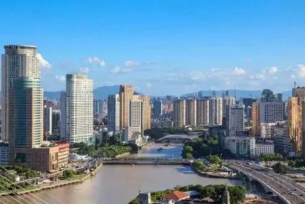 厦门英才学校在哪里(漳浦英才学校和厦门英才学校是一样的吗?)-第1张图片-波音达百科