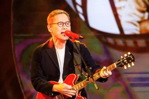 追梦人是罗大佑写的吗?罗大佑写追梦人的寓意?-第5张图片-波音达百科