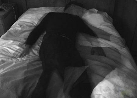 求视频:证实鬼存在的实验(求证真实性“证实鬼存在的实验”)-第1张图片-波音达百科