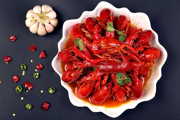 麻辣小龙虾是什么地方的菜 麻辣小龙虾是哪里的菜系呢-第8张图片-波音达百科