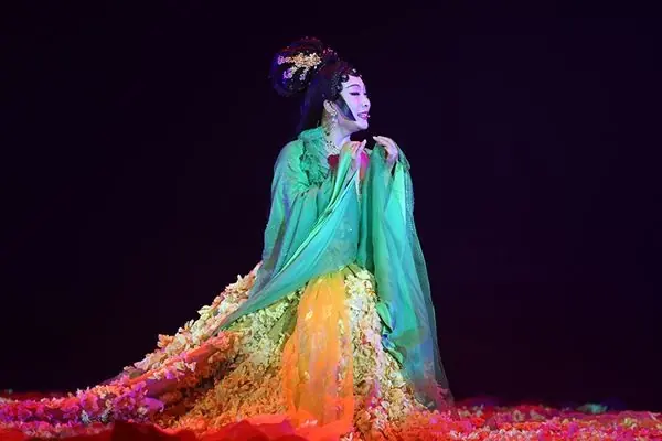 最近李玉刚出啥事了李勐是谁?李玉刚近况怎么样?-第6张图片-波音达百科