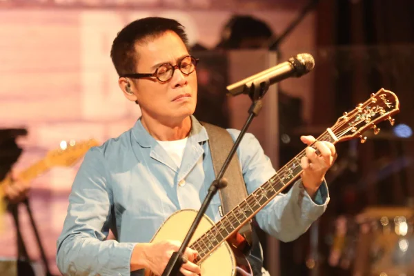 追梦人是罗大佑写的吗?罗大佑写追梦人的寓意?-第10张图片-波音达百科