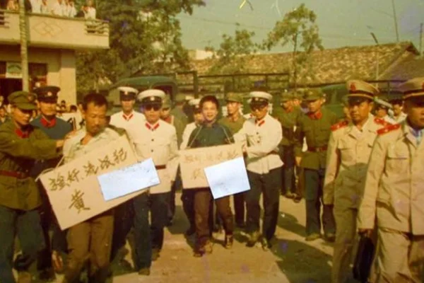 曾经轰动中国十大刑事案件(中国十大刑事案件排行榜)-第4张图片-波音达百科