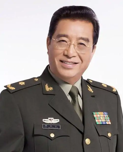 李双江儿子李贺近况(李双江的儿子李贺在哪个单位工作?)-第21张图片-波音达手游百科