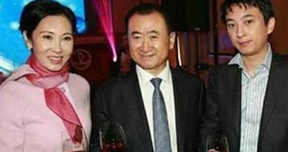 香港王思聪是什么样的人物?王思聪是个怎样的人-第3张图片-波音达百科