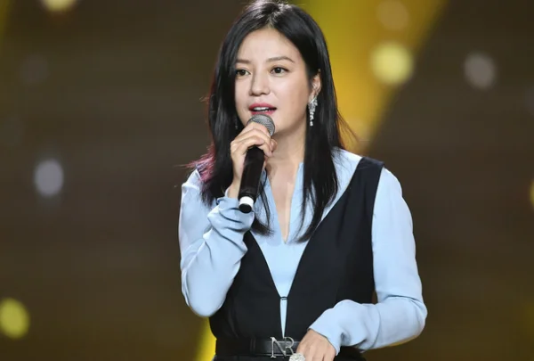 黄有龙是不是马云的司机?黄有龙是谁的司机 和前妻为什么离婚-第5张图片-波音达百科