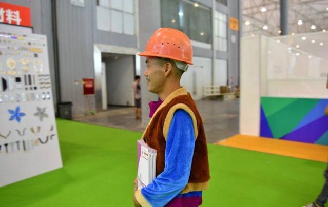 光头强什么时候结婚(光头强的老板为什么不给光头强发工资?)-第20张图片-波音达手游百科