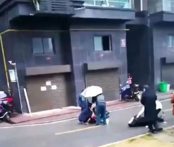 益阳坠楼男孩24天后脱险,这名男孩当初是如何坠楼的?-第15张图片-波音达百科