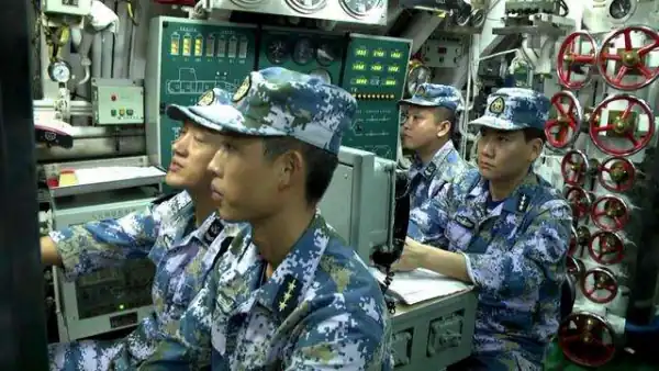 潜艇是个好兵种吗?为什么说潜艇兵是所有兵种里最辛苦的-第4张图片-波音达百科