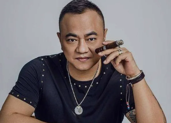 扛着boss拼下限txt到最新一更-第4张图片-波音达百科