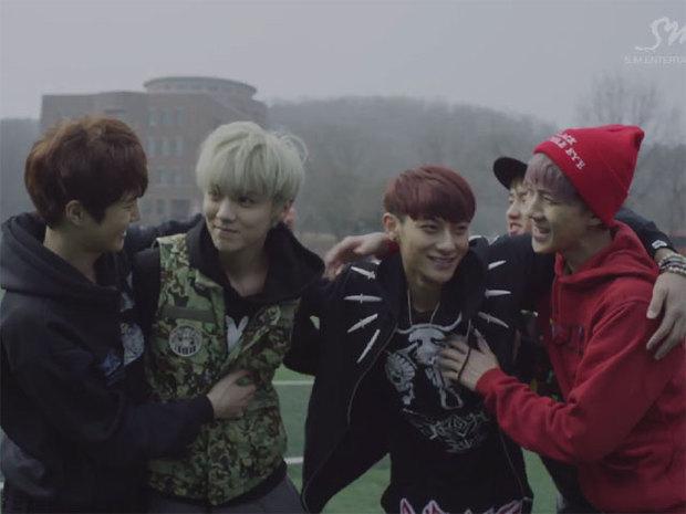 exo 狼与美女专辑的图片 可以给我吗(exo狼与美女 那个女主角是谁呀?)-第31张图片-波音达百科