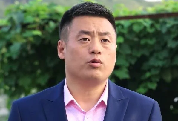 赵本山的老婆是谁啊(赵本山现任老婆是谁)-第69张图片-波音达百科