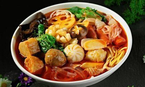 男生吃麻辣烫碗边抠出脏东西 ,为什么说麻辣烫是最脏的一种快餐?-第15张图片-波音达百科
