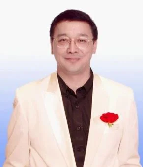 曹查理演过的所有电影(曹查理演过哪些搞笑的电影?)-第2张图片-波音达百科