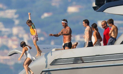 贝克汉姆女儿为什么叫小7(贝克汉姆女儿为什么叫harper)-第2张图片-波音达百科