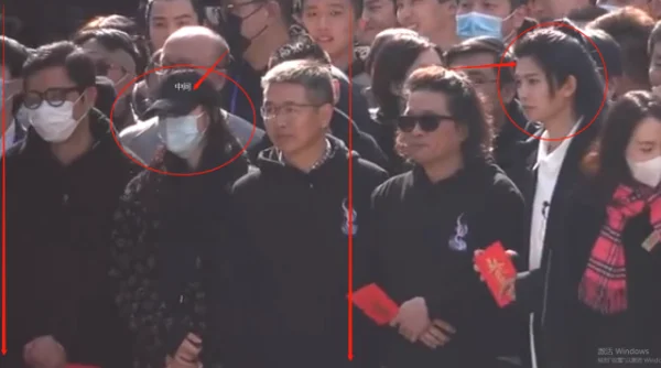 任嘉伦一家三口合照(任嘉伦家世惊人)(任嘉伦一家三口住在哪里?)-第7张图片-波音达手游百科