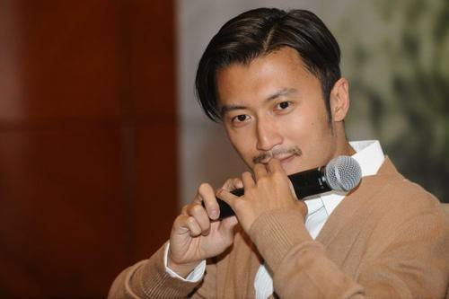 lucas怎么了(lucas 的弟弟叫什么,中文名)-第1张图片-波音达百科