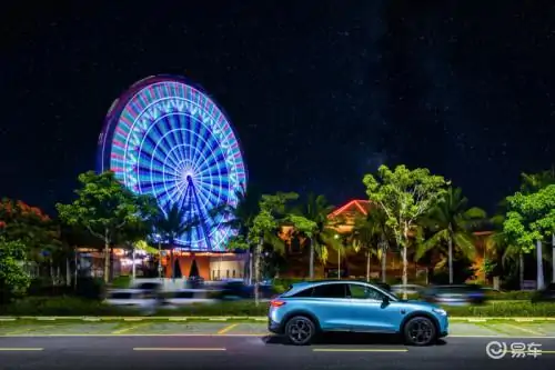 奔驰 *** art跑车的价格是多少(奔驰 *** art前当风波离价格)-第3张图片-波音达百科