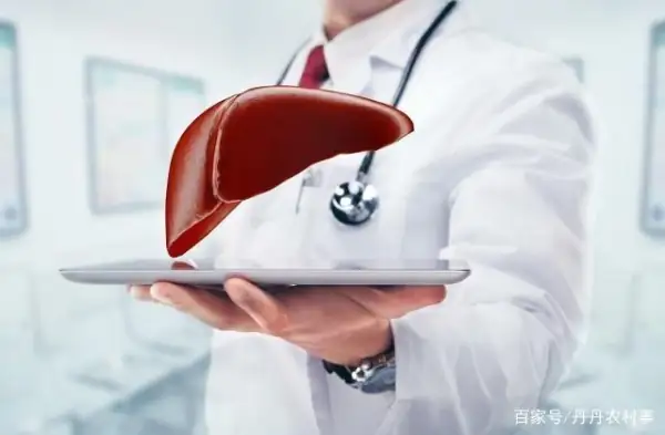 指甲黑色竖纹严重吗 指甲黑色竖纹是癌症吗?指甲有竖纹是灰指甲吗-第7张图片-波音达百科