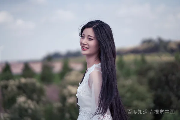 组词女生的胸口长什么(组词女生的胸口长啥图片)-第6张图片-波音达手游百科