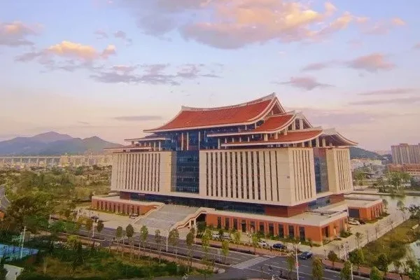 莆田学院附属医院-第1张图片-波音达百科