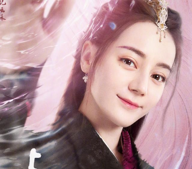 任嘉伦一家三口合照(任嘉伦家世惊人)(任嘉伦一家三口住在哪里?)-第4张图片-波音达手游百科
