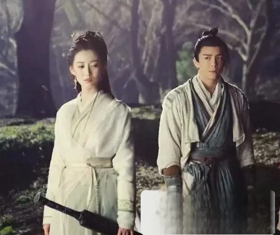 曾舜晞为什么老是和梁洁合作(梁洁比曾舜晞大几岁?)-第6张图片-波音达手游百科