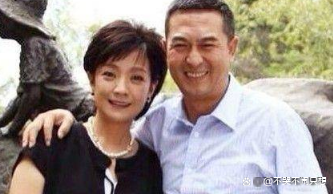 张嘉译的妻子是二婚吗(影星张嘉译妻子是谁)-第2张图片-波音达百科