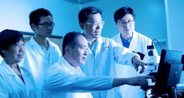 李兰娟为什么没有入选共和国勋章-第15张图片-波音达百科