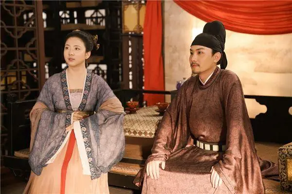 为何刘娥一生专宠(刘娥历史原型虽是二婚却宠冠后宫)-第13张图片-波音达百科