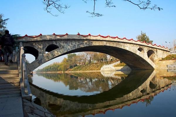 赵州桥建于哪个朝代 我国赵州桥建于哪个朝代-第2张图片-波音达百科
