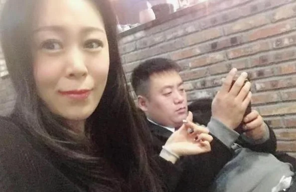 赵本山的老婆是谁啊(赵本山现任老婆是谁)-第68张图片-波音达百科