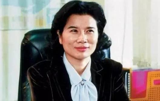 董明珠一共结了几次婚?董明珠结过几次婚?-第8张图片-波音达百科