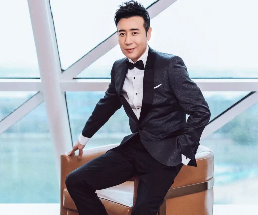 于和伟的原配老婆和女儿(于和伟老婆叫什么)-第7张图片-波音达百科